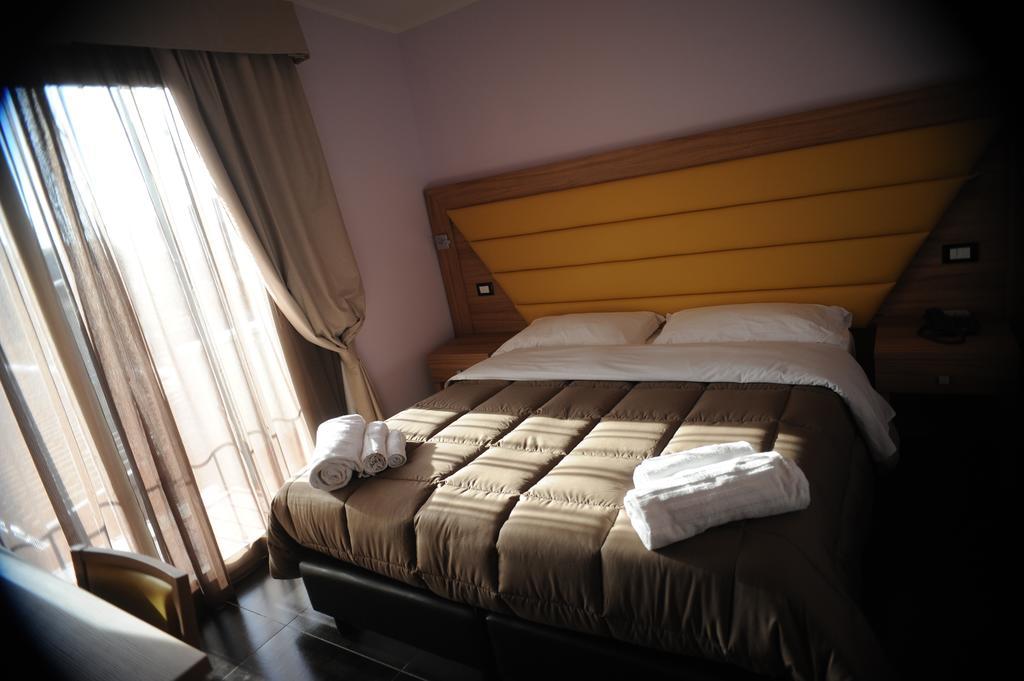 Ostia Antica Suite B&B Habitación foto